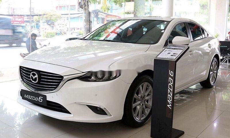 Mazda 6   2019 - Bán xe Mazda 6 sản xuất 2019, màu trắng, giá tốt