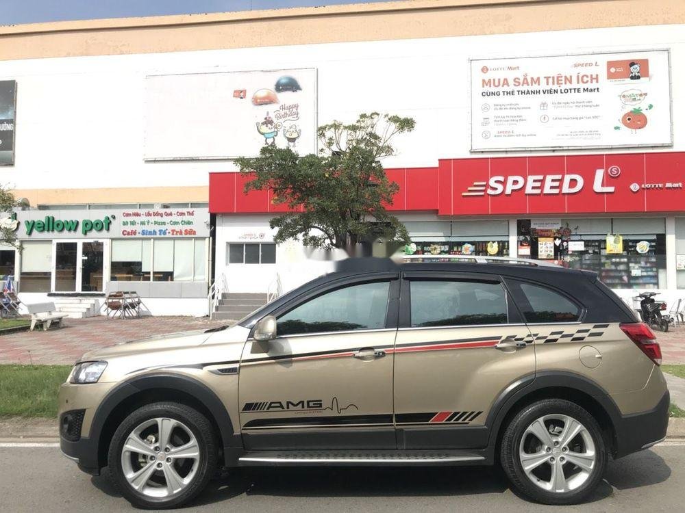 Chevrolet Captiva   2015 - Cần bán Chevrolet Captiva sản xuất năm 2015, màu vàng, số tự động