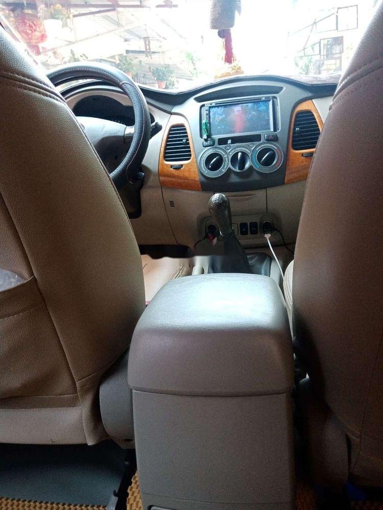 Toyota Innova    2008 - Cần bán xe Toyota Innova năm sản xuất 2008