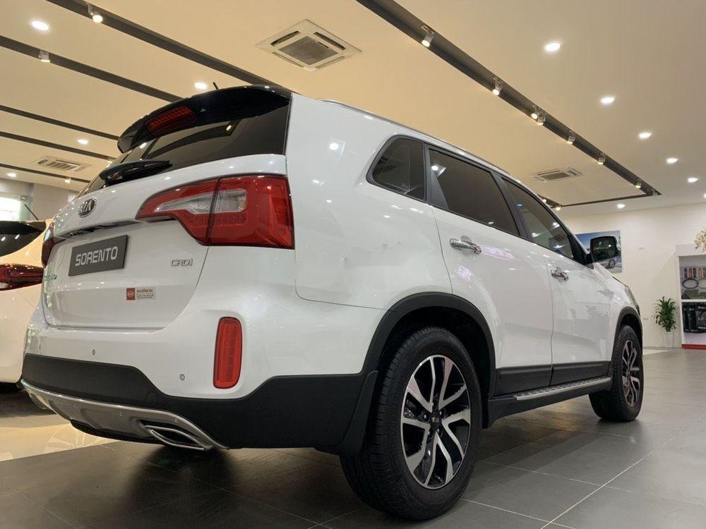 Kia Sorento 2019 - Cần bán Kia Sorento năm 2019, giá 799tr xe mới 100%