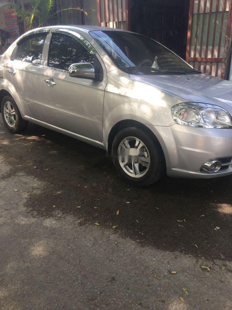 Daewoo Gentra 2009 - Bán ô tô Daewoo Gentra năm 2009 còn mới