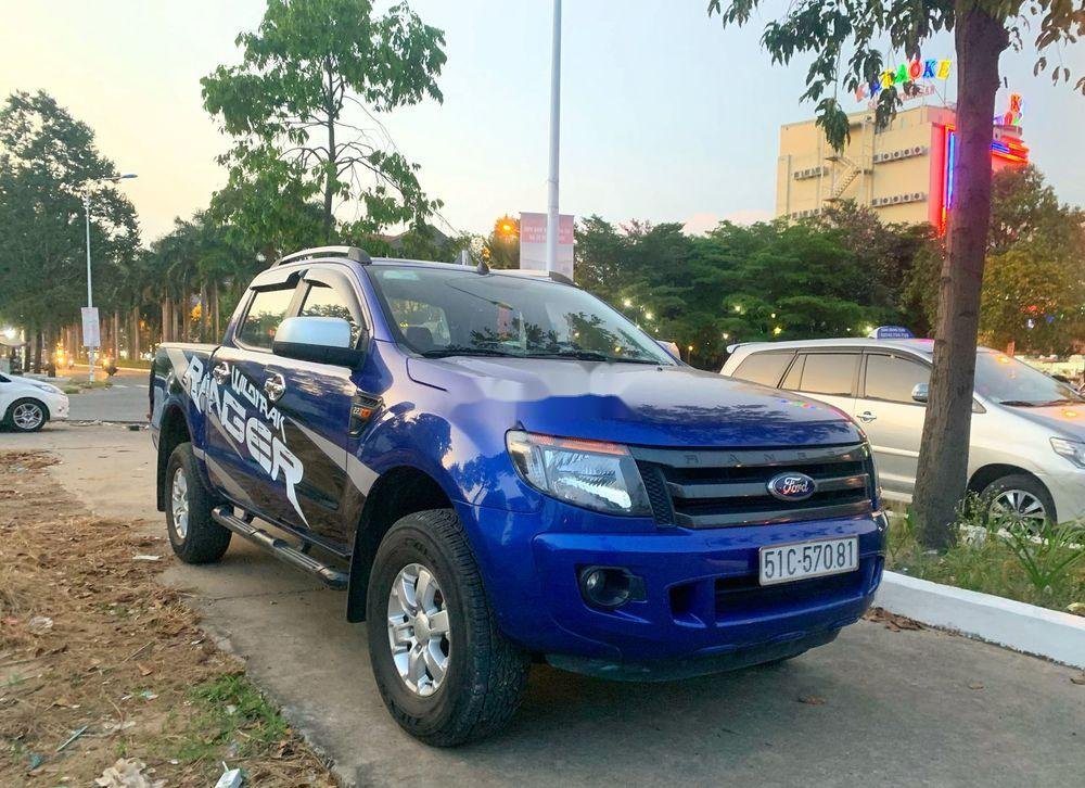 Ford Ranger 2015 - Bán ô tô Ford Ranger XLS đời 2015, màu xanh lam, nhập khẩu nguyên chiếc