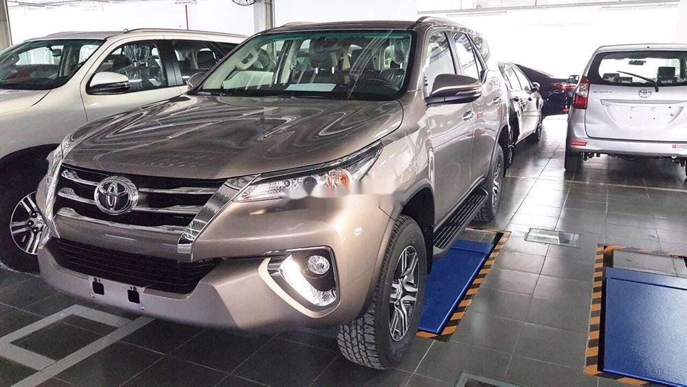 Toyota Fortuner 2019 - Bán xe Toyota Fortuner sx 2019, ưu đãi hấp dẫn