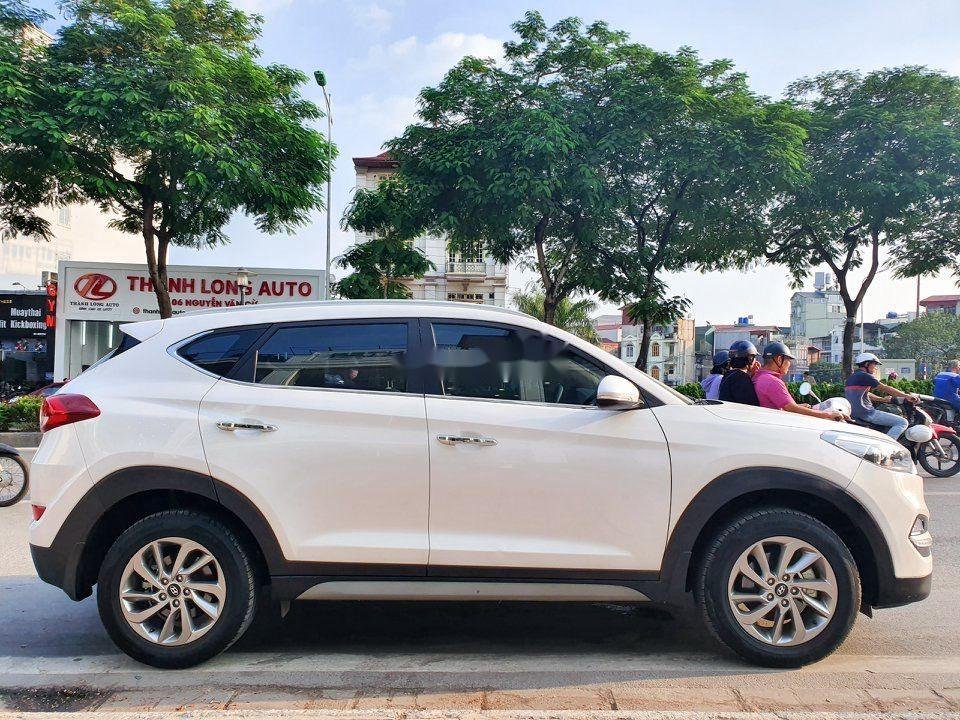 Hyundai Tucson 2018 - Bán ô tô Hyundai Tucson năm 2018, giá chỉ 795 triệu xe nguyên bản