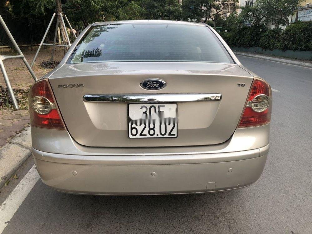 Ford Focus 2006 - Bán ô tô Ford Focus sản xuất 2006, giá cả hợp lý