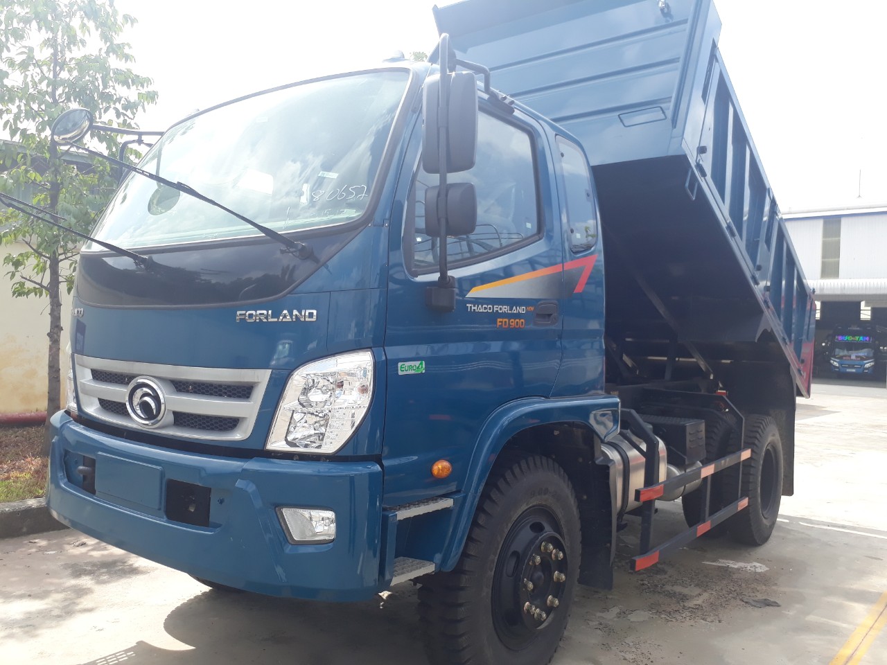 Thaco FORLAND E4 2018 - Bảng báo giá xe Ben Thaco Trường Hải từ 0,5 tấn đến 16 tấn
