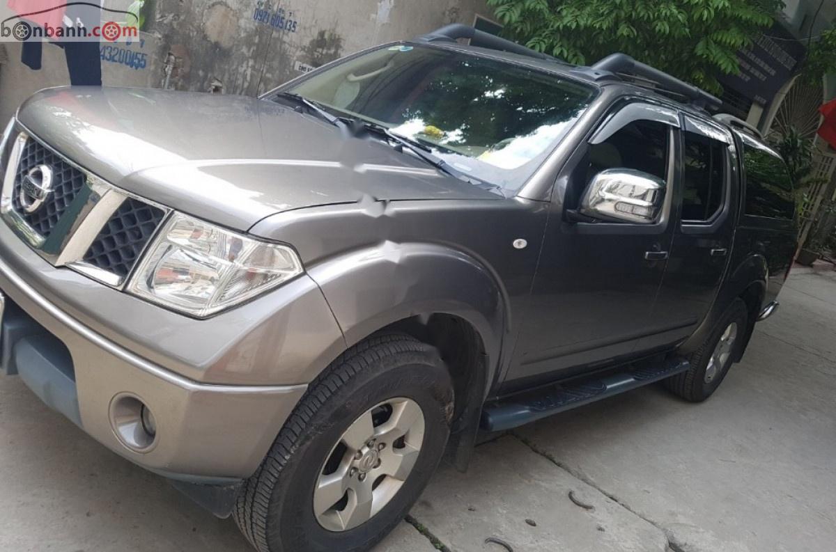 Nissan Navara 2013 - Bán xe Nissan Navara 2.5 đời 2013, xe nhập như mới, giá chỉ 370 triệu