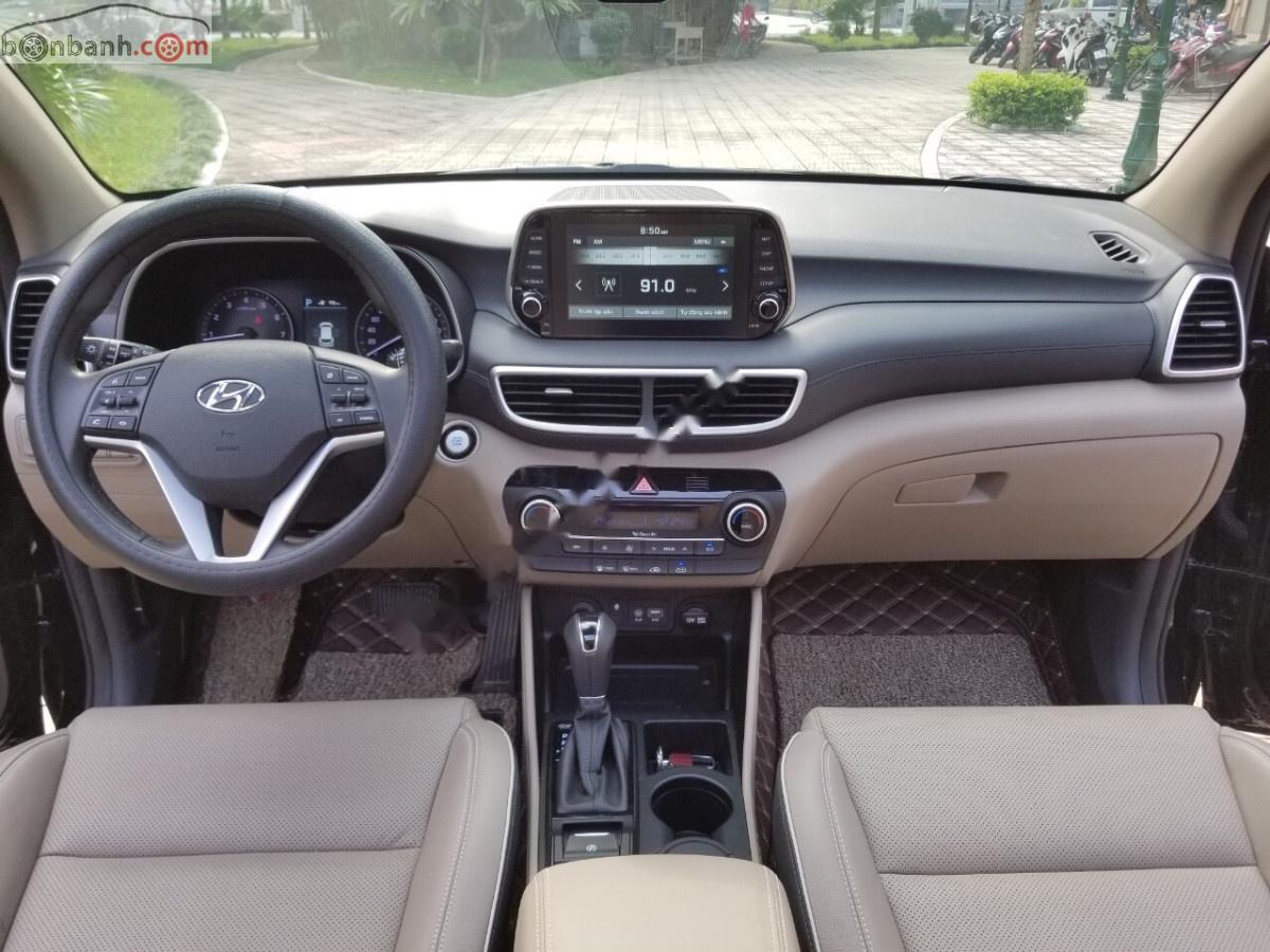 Hyundai Tucson 2019 - Bán Hyundai Tucson đời 2019, màu đen, ít sử dụng, giá tốt