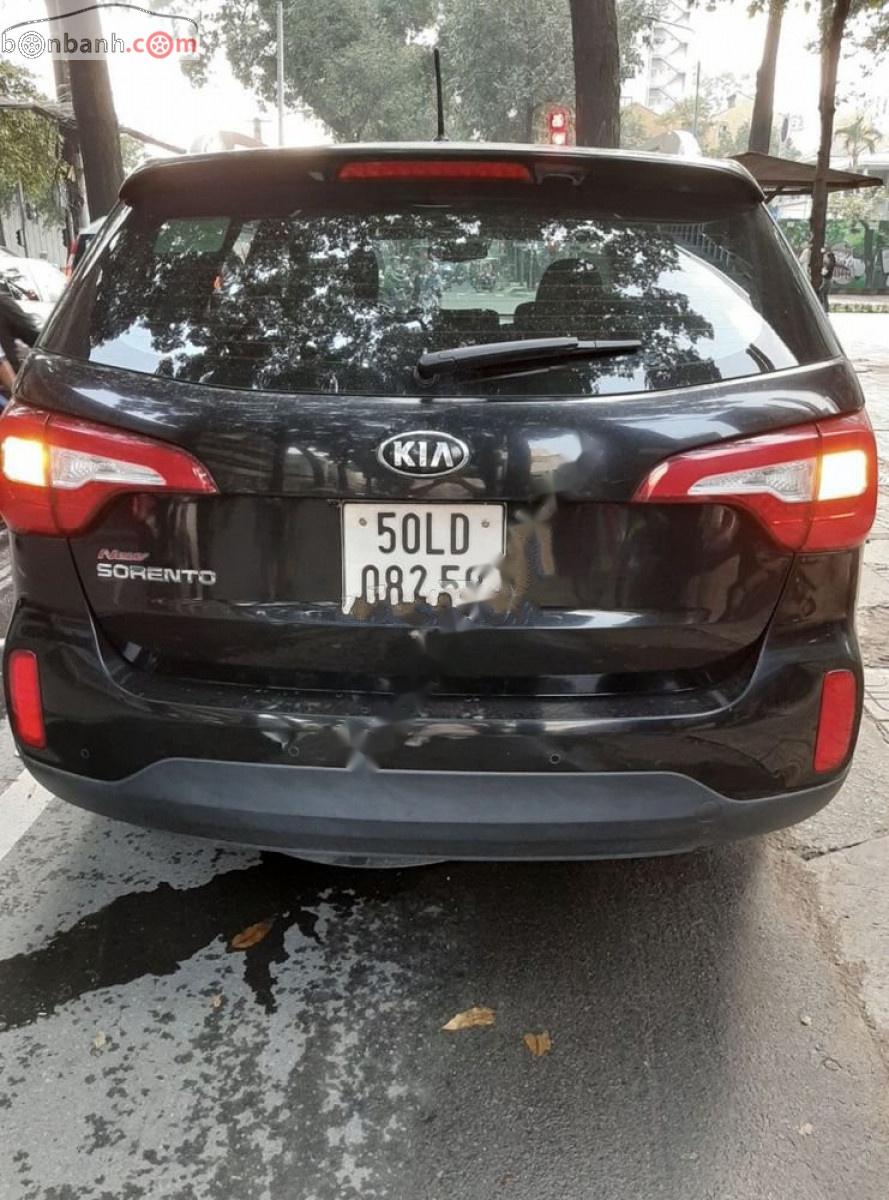 Kia Sorento 2016 - Bán Kia Sorento GATH năm 2016, màu đen, số tự động, 699tr