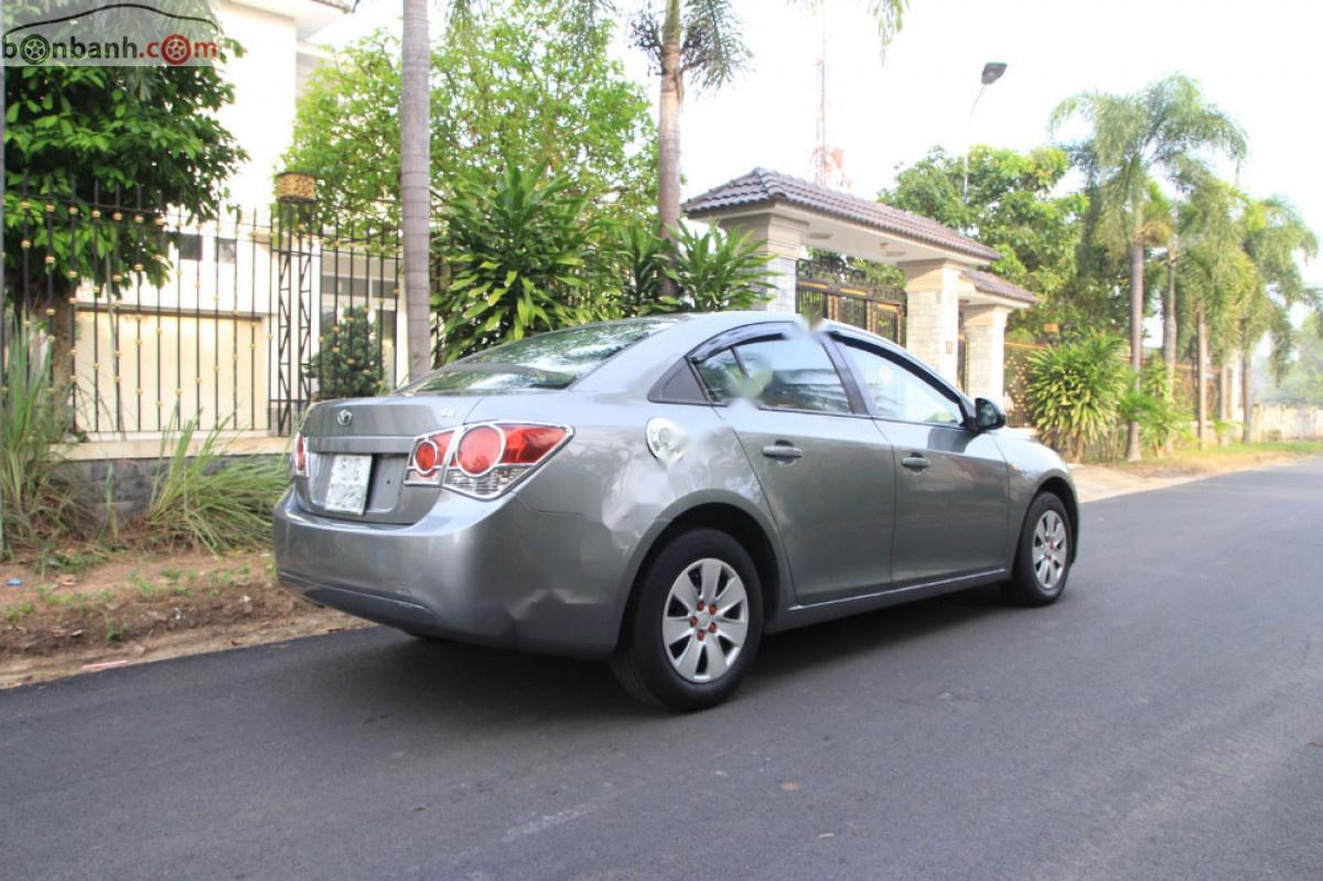 Daewoo Lacetti   2009 - Cần bán Daewoo Lacetti đời 2009, màu xám, xe nhập, giá 273tr