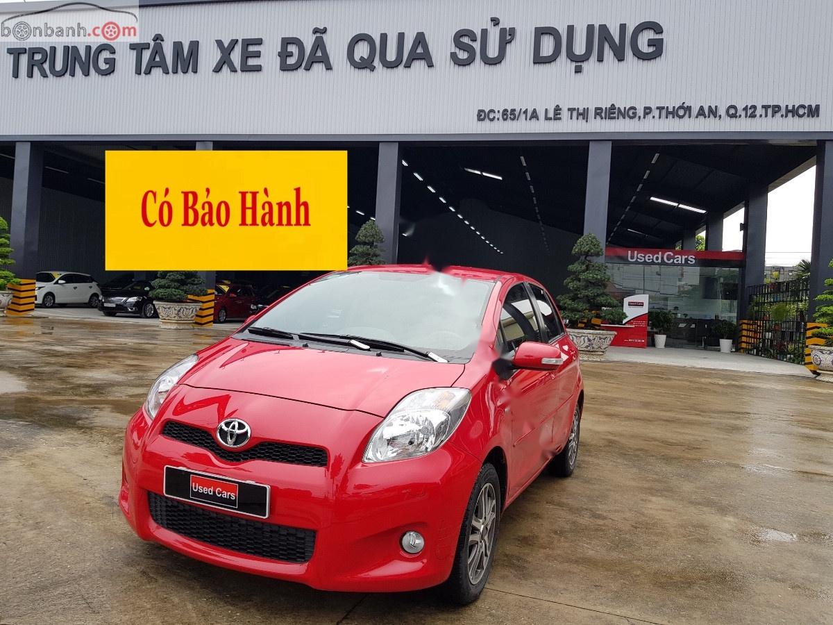 Toyota Yaris 2013 - Bán Toyota Yaris năm sản xuất 2013, màu đỏ, nhập khẩu nguyên chiếc