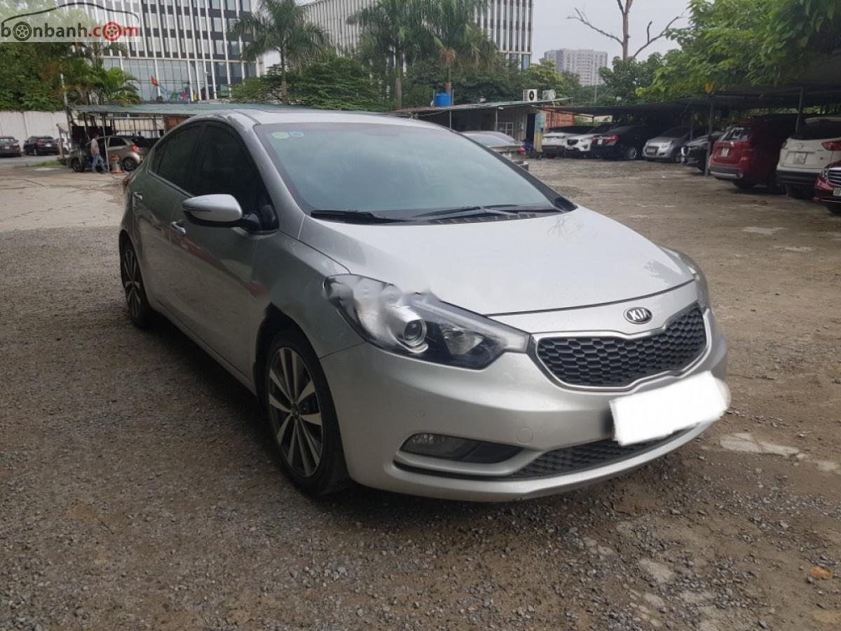 Kia K3 2014 - Cần bán lại xe Kia K3 2.0AT 2014, màu bạc, 477tr