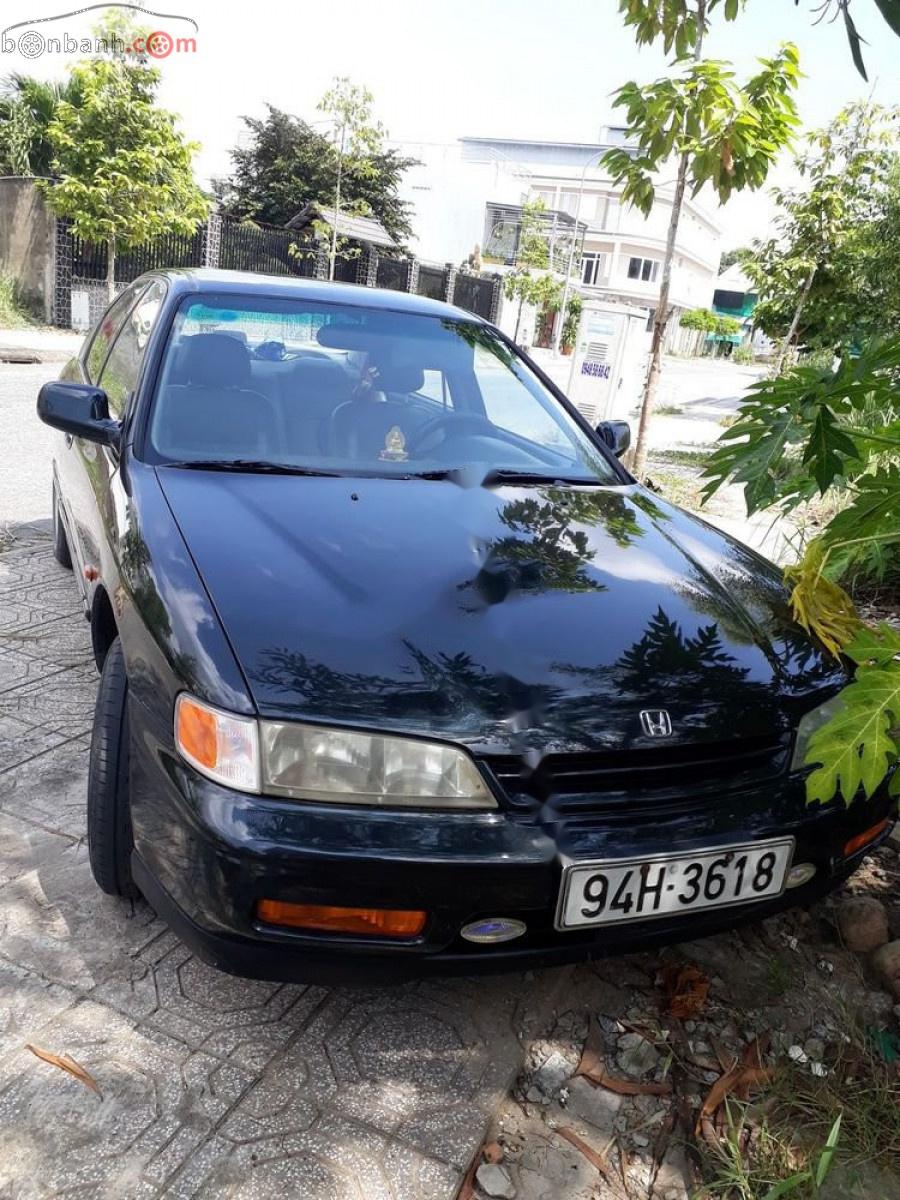 Honda Accord   1995 - Bán Honda Accord sản xuất 1995, màu đen, nhập khẩu 