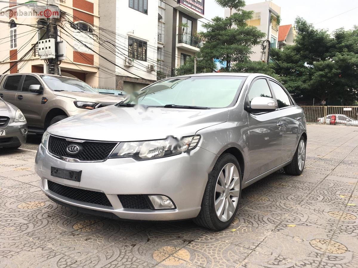 Kia Forte SX 1.6 AT 2010 - Bán xe cũ Kia Forte SX 1.6 AT sản xuất năm 2010, màu bạc