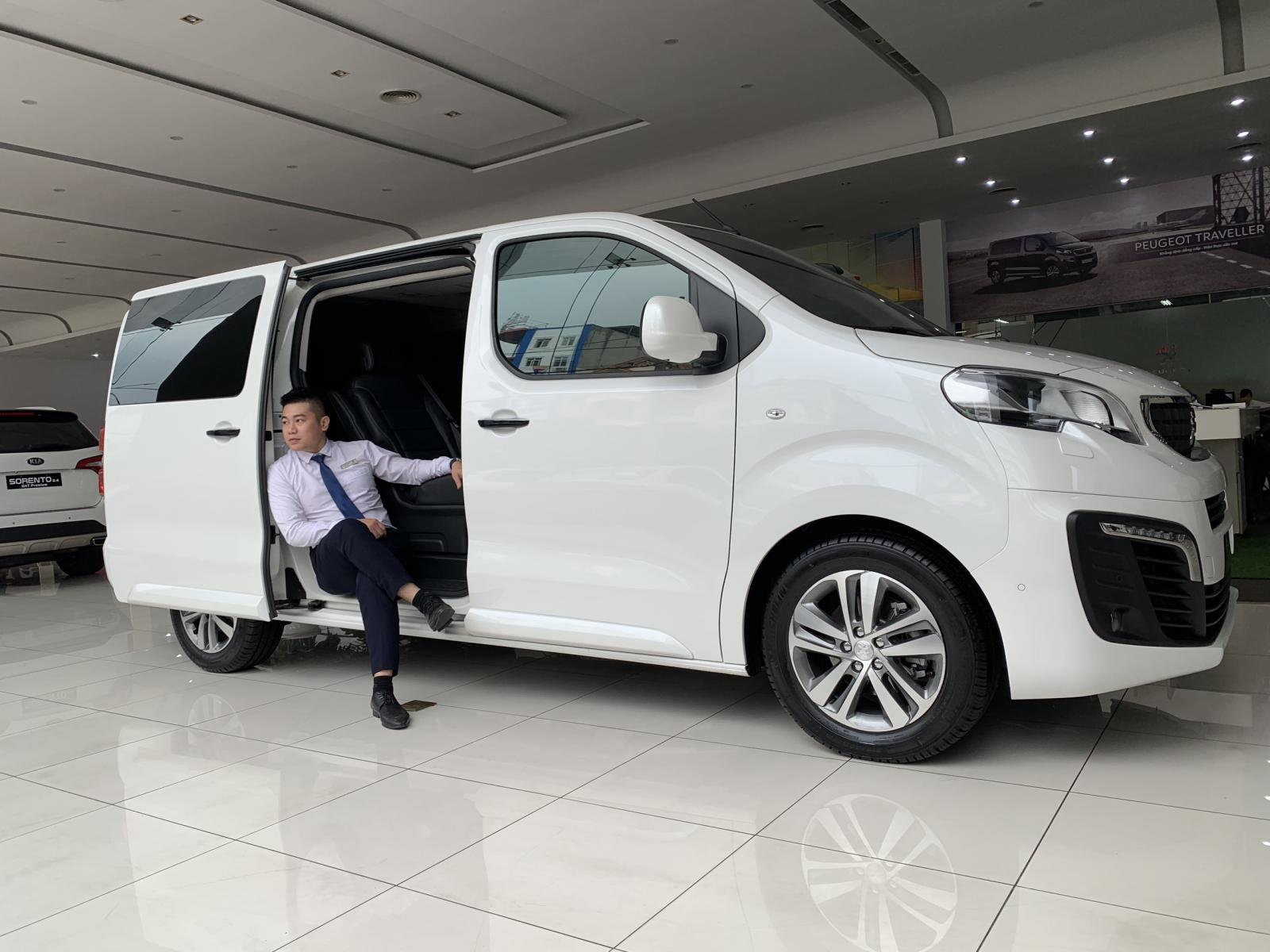 Peugeot Peugeot khác Luxurry 2019 - Giá xe Peugeot Traveller màu trắng về Thái Nguyên 