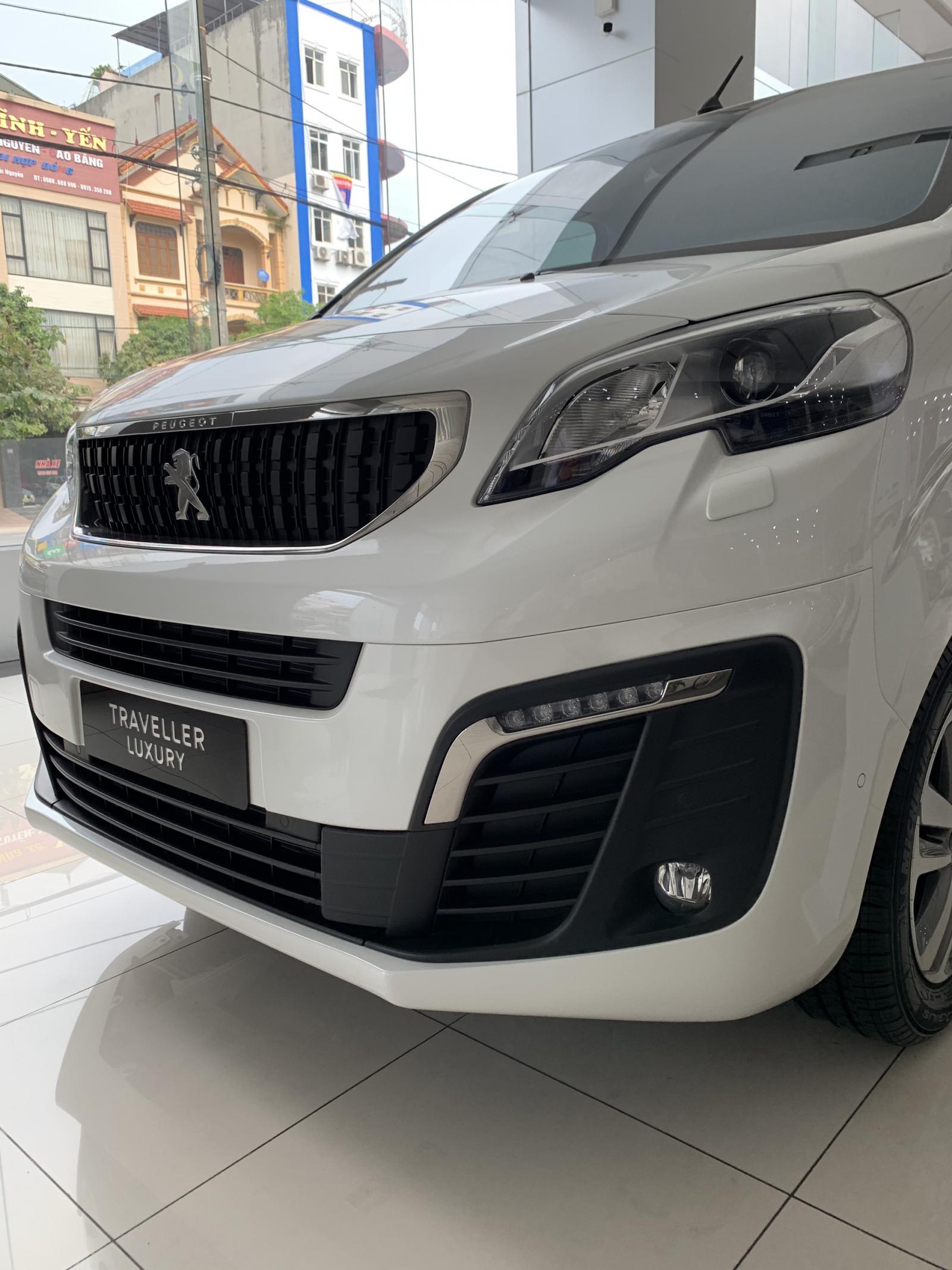 Peugeot Peugeot khác Luxurry 2019 - Giá xe Peugeot Traveller màu trắng về Thái Nguyên 