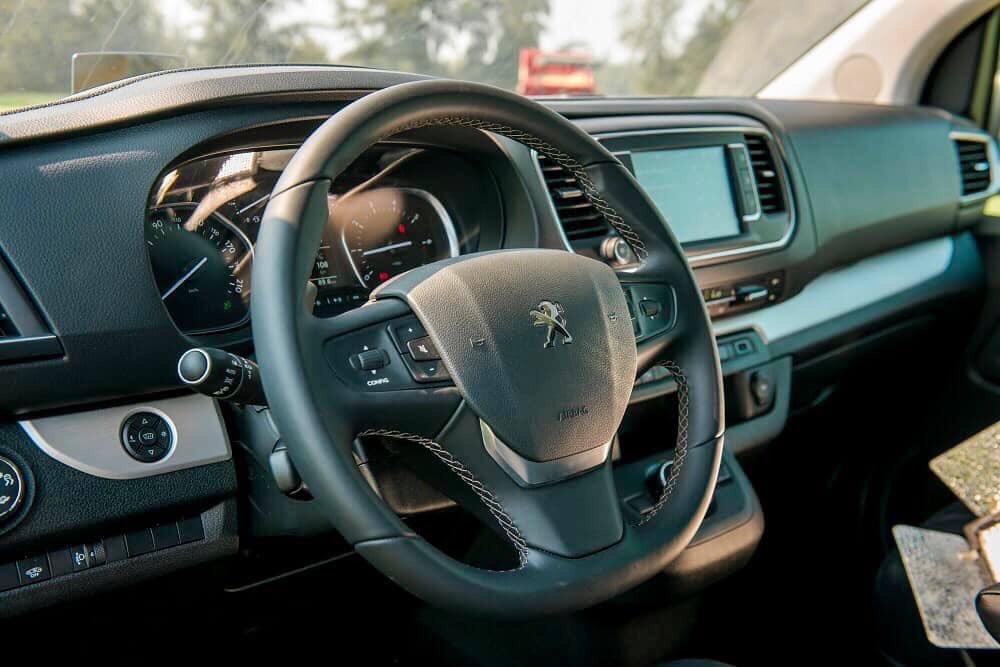 Peugeot Peugeot khác Luxurry 2019 - Giá xe Peugeot Traveller màu trắng về Thái Nguyên 