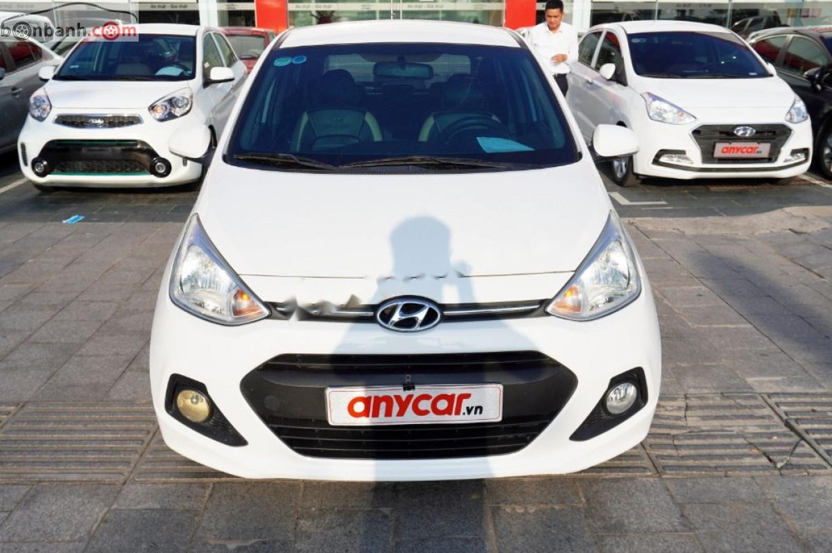 Hyundai Grand i10   1.0 AT 2015 - Bán Hyundai Grand i10 1.0 AT sản xuất 2015, màu trắng, nhập khẩu chính chủ