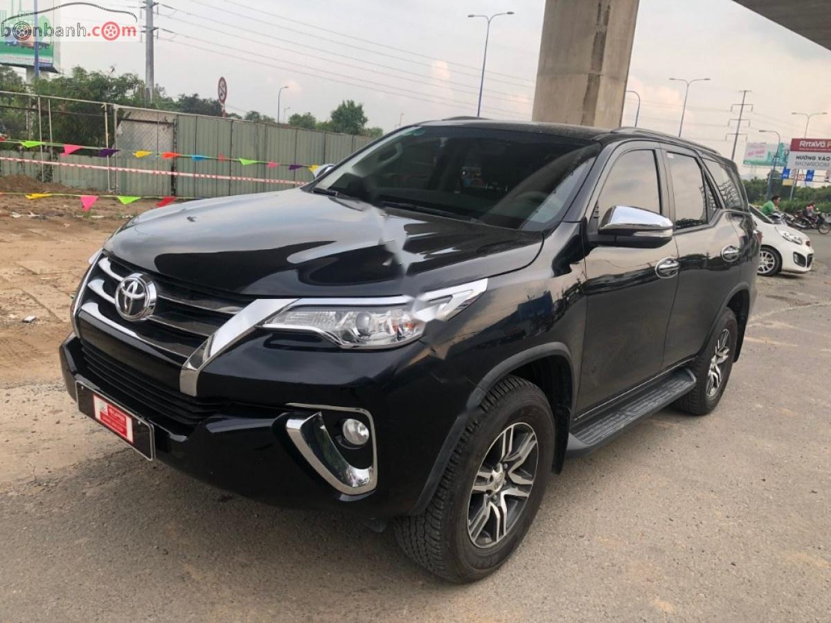 Toyota Fortuner 2.7V 4x2 AT 2017 - Cần bán xe Toyota Fortuner 2.7V 4x2 AT đời 2017, màu đen, nhập khẩu nguyên chiếc