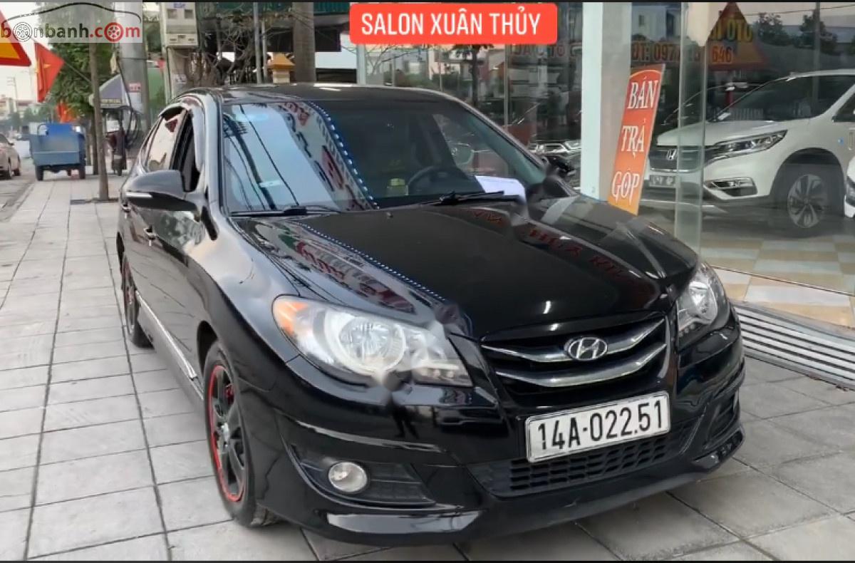 Hyundai Avante   2011 - Bán Hyundai Avante 2.0 AT sản xuất năm 2011, màu đen, số tự động 