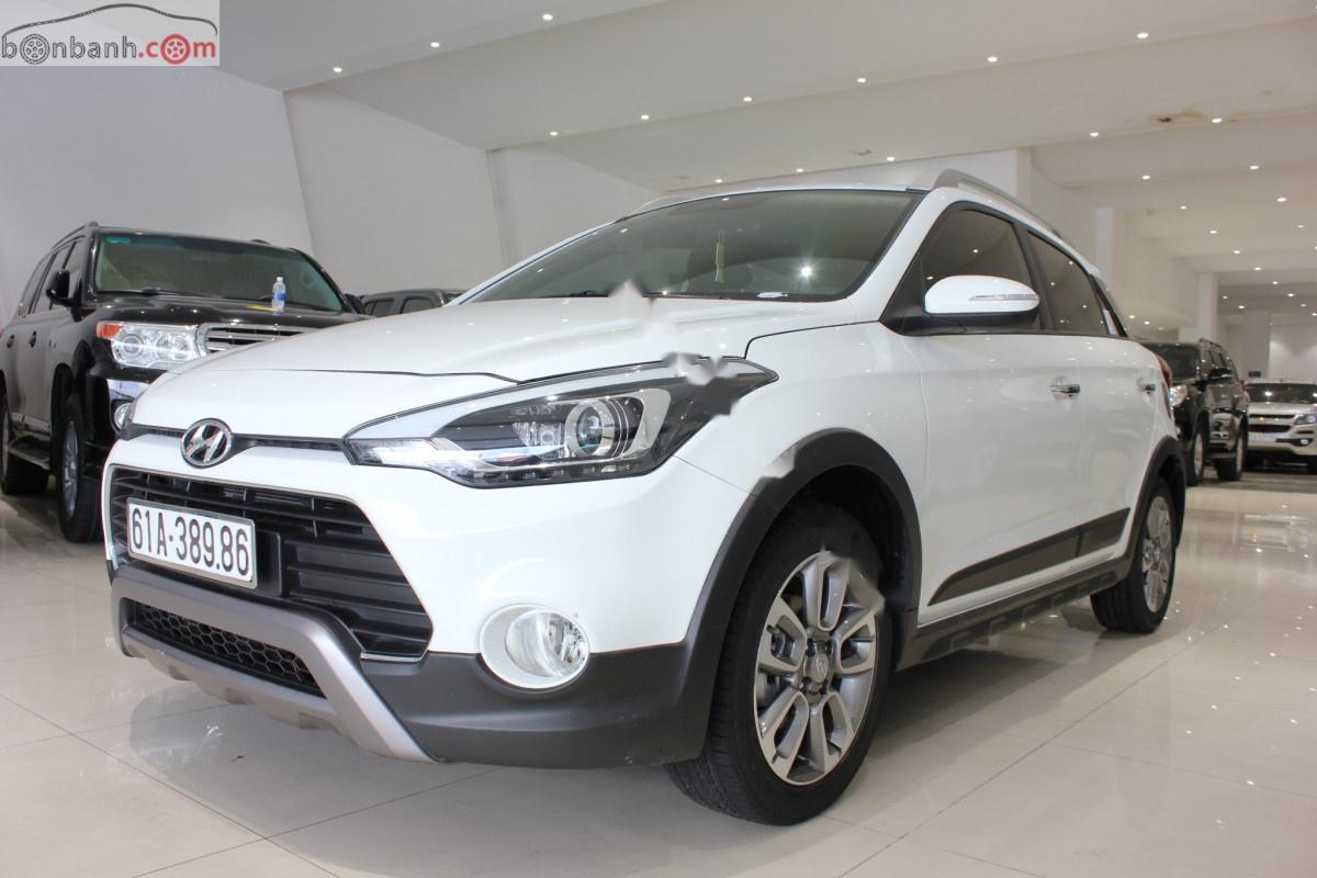 Hyundai i20 Active Active 1.4 AT 2017 - Bán Hyundai i20 Active 2017, màu trắng, xe nhập, số tự động