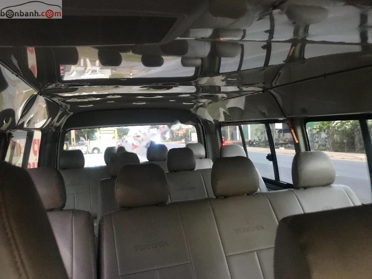 Toyota Hiace 2008 - Cần bán gấp Toyota Hiace đời 2008, xe nhập chính hãng