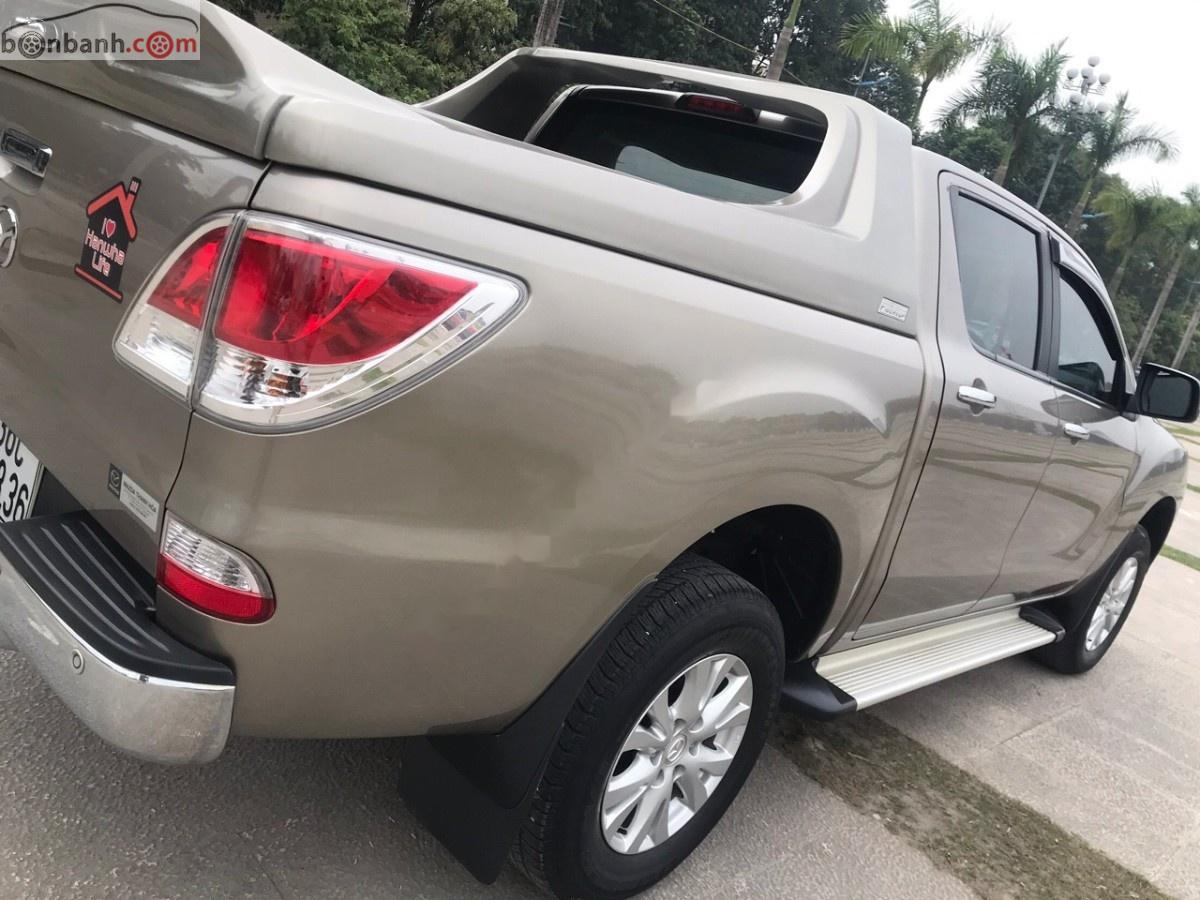 Mazda BT 50   2015 - Cần bán Mazda BT 50 2.2L 4x2 AT đời 2015, nhập khẩu nguyên chiếc, số tự động