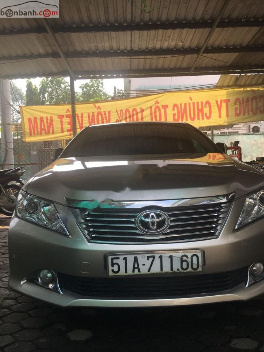 Toyota Camry 2.5Q 2013 - Bán ô tô Toyota Camry 2.5Q đời 2013 chính chủ