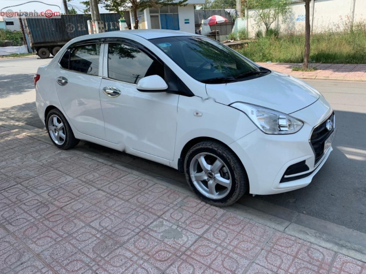 Hyundai Grand i10 2017 - Bán Hyundai Grand i10 sản xuất 2017, màu trắng