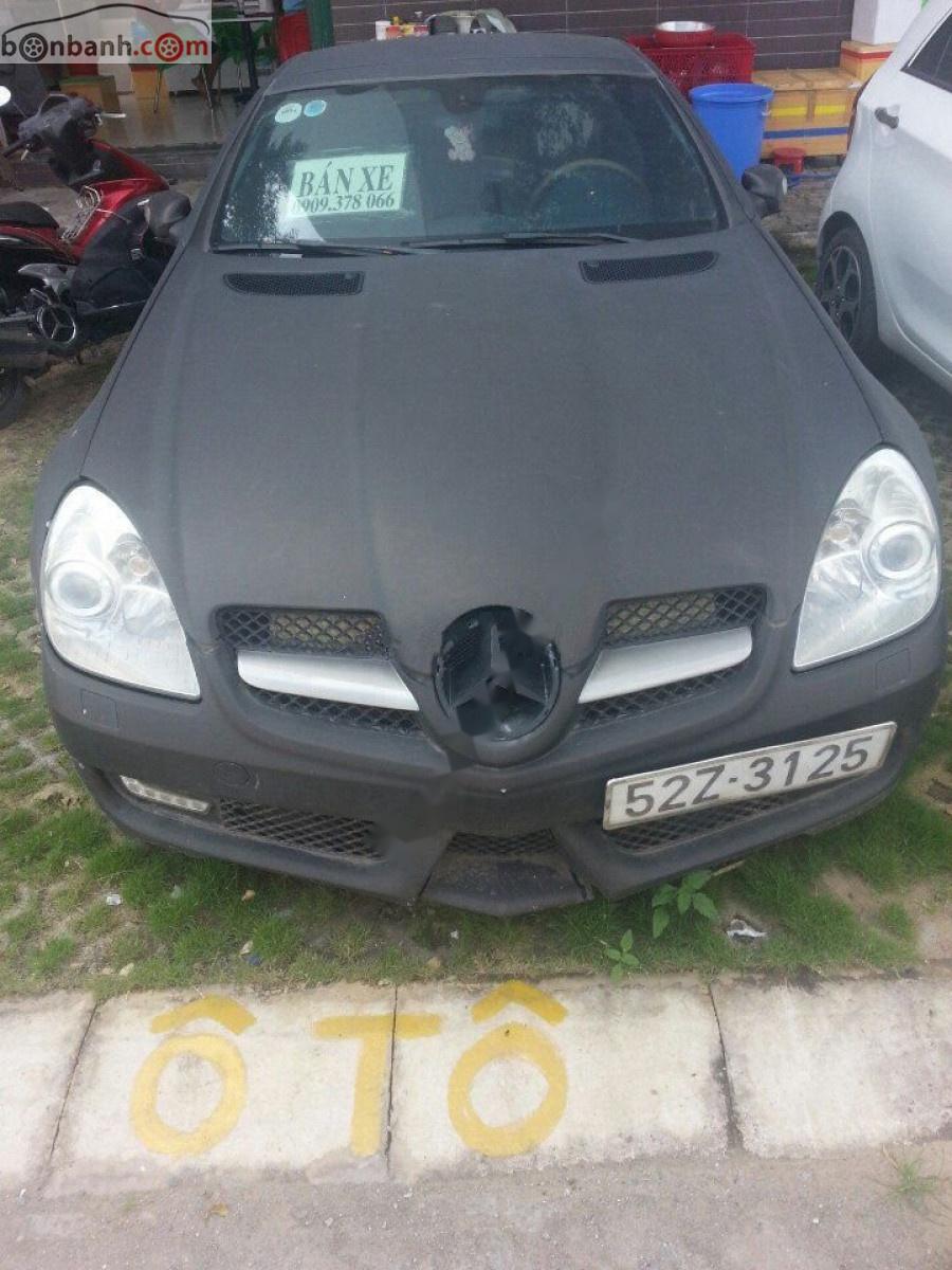 Mercedes-Benz SLK class SLK 350 2004 - Bán Mercedes SLK350 năm sản xuất 2004, màu đen, giá 648tr