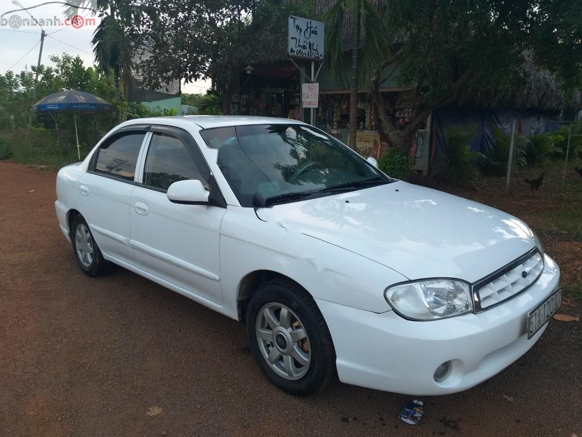 Kia Spectra 2005 - Bán Kia Spectra năm sản xuất 2005, màu trắng, xe nhập