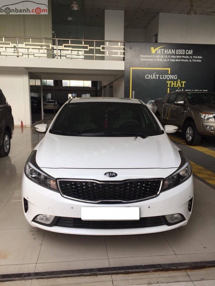 Kia Cerato 2.0 AT 2018 - Bán xe Kia Cerato 2.0 AT năm 2018, màu trắng xe gia đình