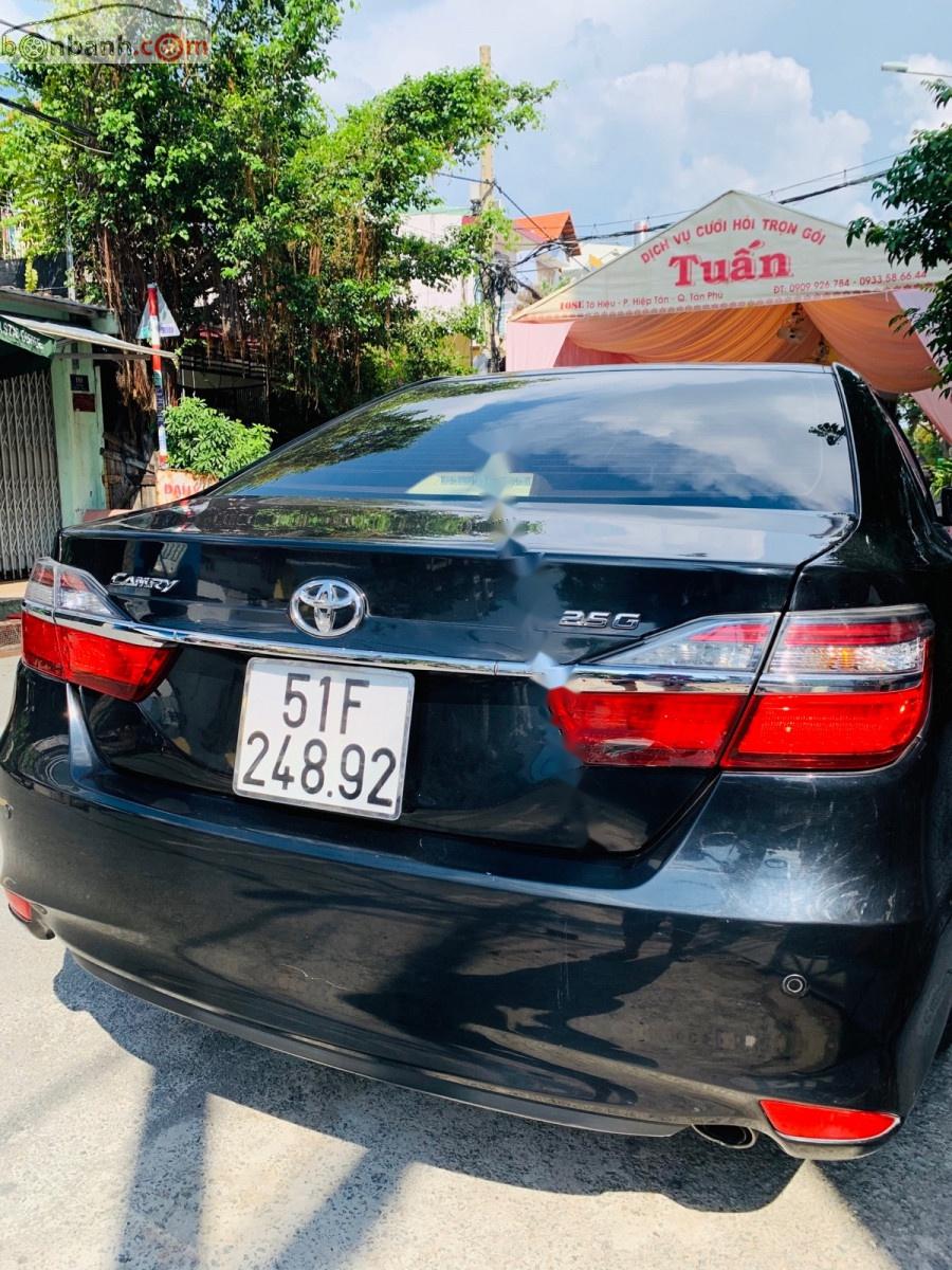 Toyota Camry 2.5G 2015 - Bán xe Toyota Camry 2.5G đời 2015, màu đen số tự động