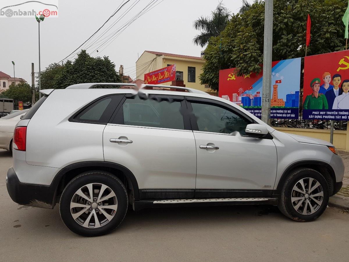 Kia Sorento GAT 2015 - Bán Kia Sorento GAT sản xuất năm 2015, màu bạc, giá tốt