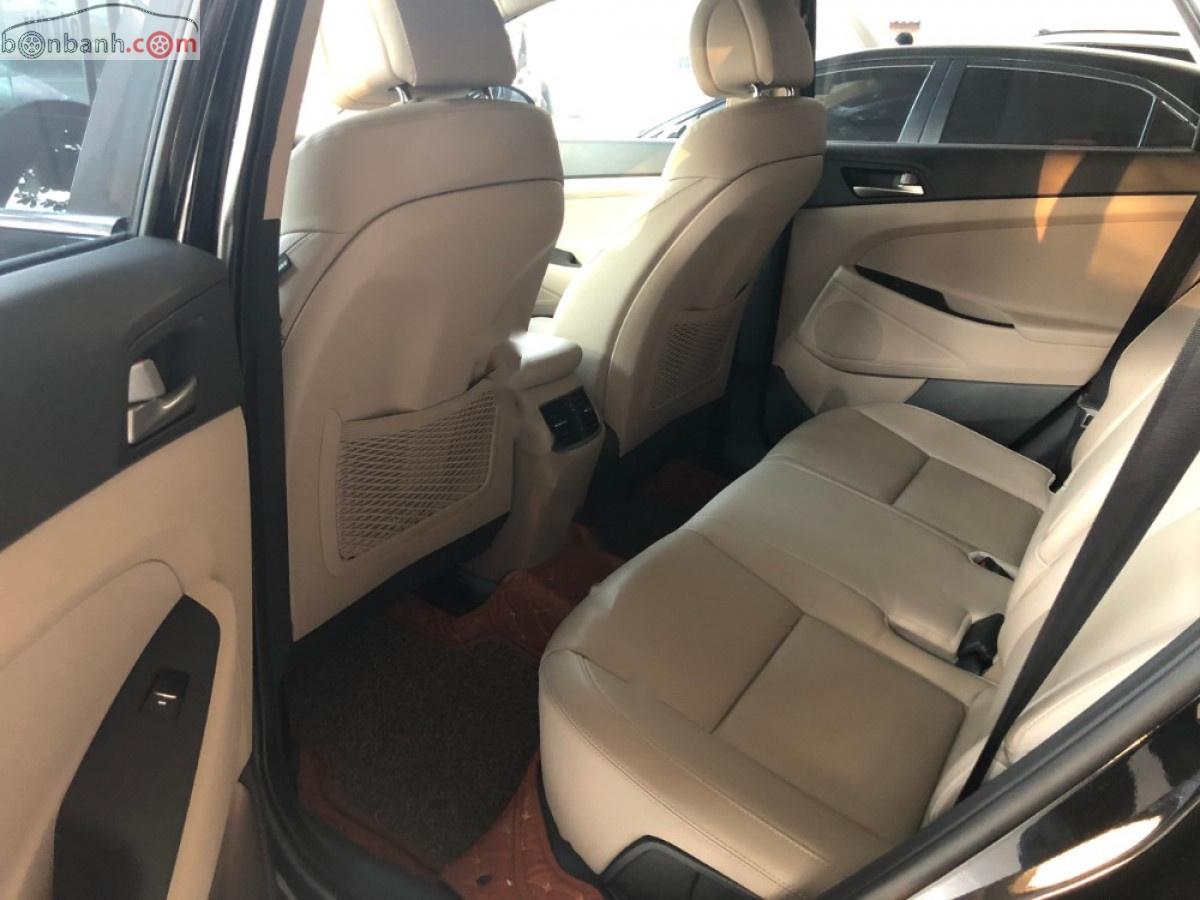 Hyundai Tucson 2019 - Cần bán Hyundai Tucson 2.0AT năm sản xuất 2019, màu đen, 870 triệu