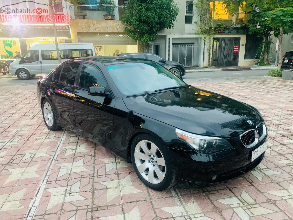 BMW 5 Series   2005 - Bán BMW 530i đời 2005, màu đen, nhập khẩu  