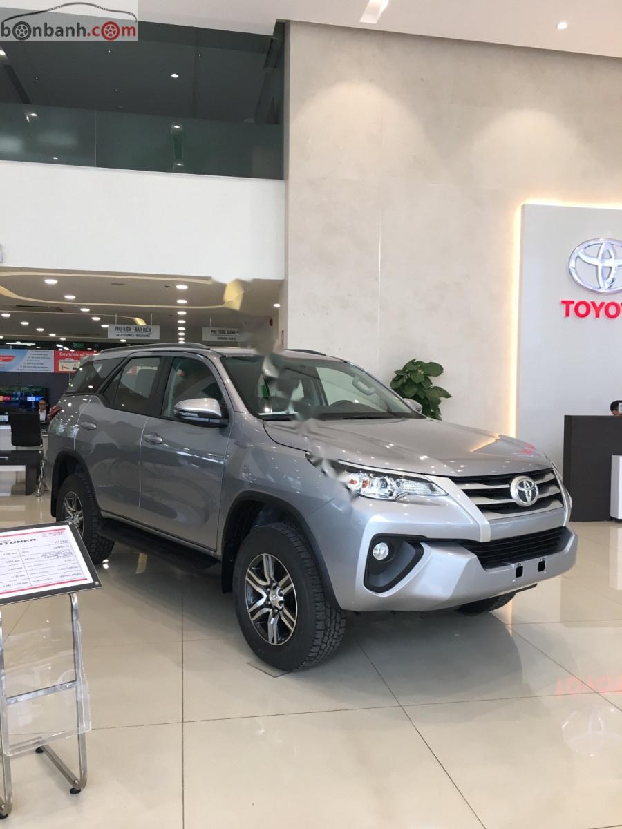 Toyota Fortuner 2019 - Cần bán Toyota Fortuner năm sản xuất 2019, ưu đãi hấp dẫn