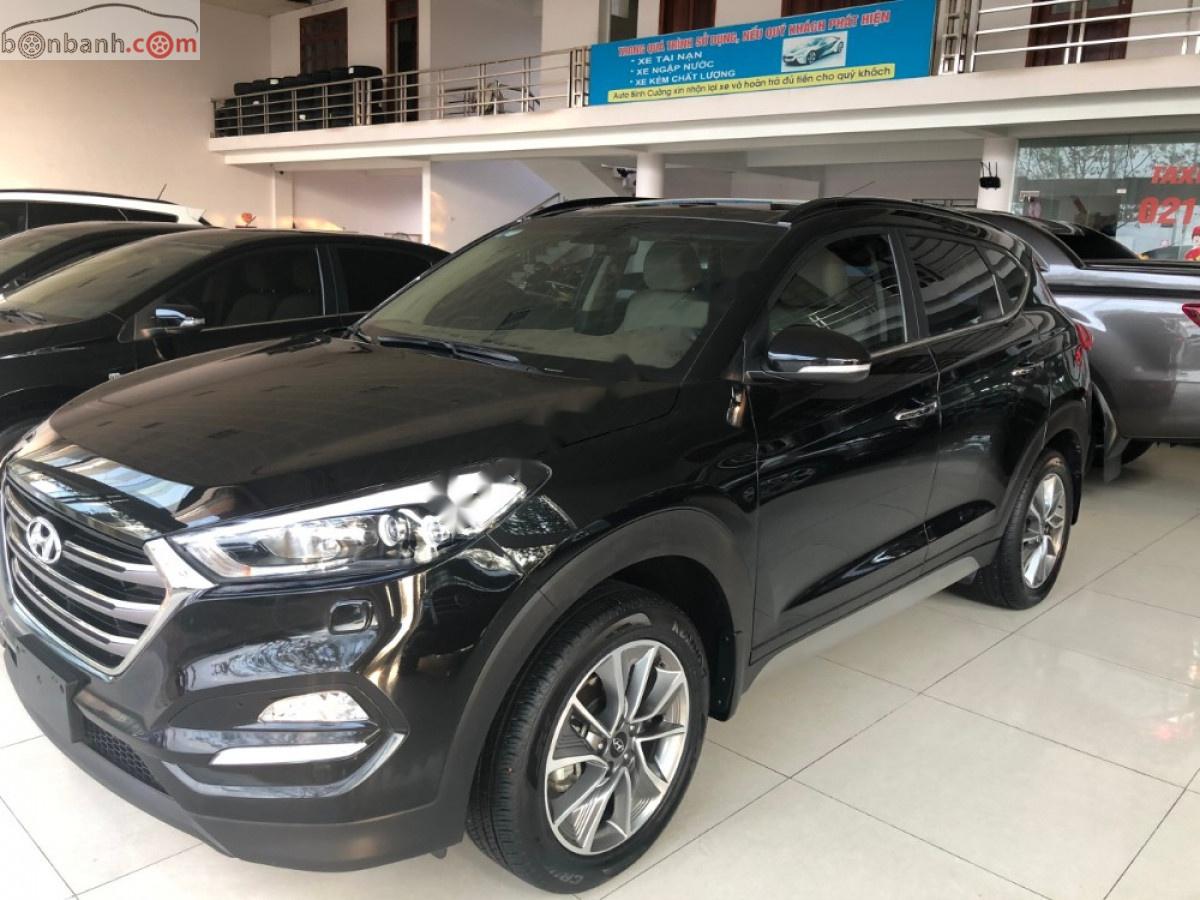 Hyundai Tucson 2019 - Cần bán Hyundai Tucson 2.0AT năm sản xuất 2019, màu đen, 870 triệu