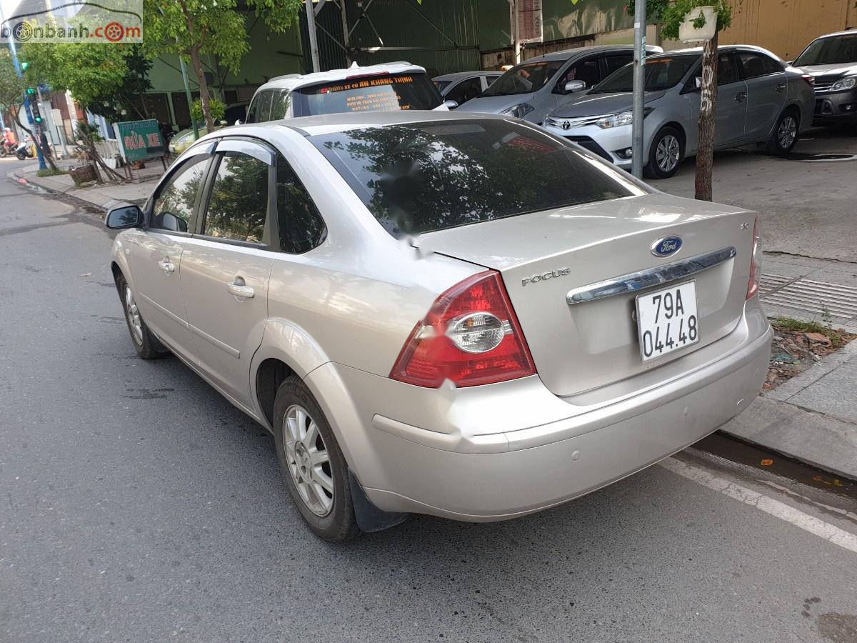 Ford Focus 2.0 AT 2005 - Bán Ford Focus 2.0 AT đời 2005 số tự động