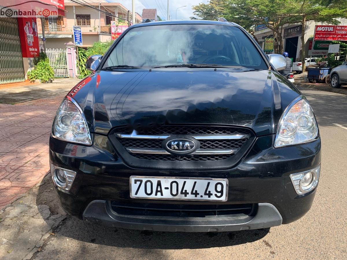 Kia Carens 2010 - Bán Kia Carens đời 2010, màu đen xe nguyên bản