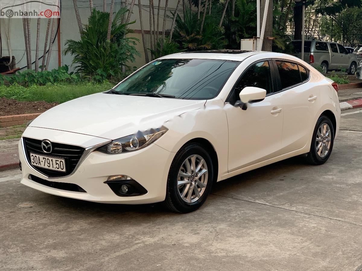 Mazda 3 2015 - Bán Mazda 3 sản xuất năm 2015, màu trắng, chính chủ, 565 triệu