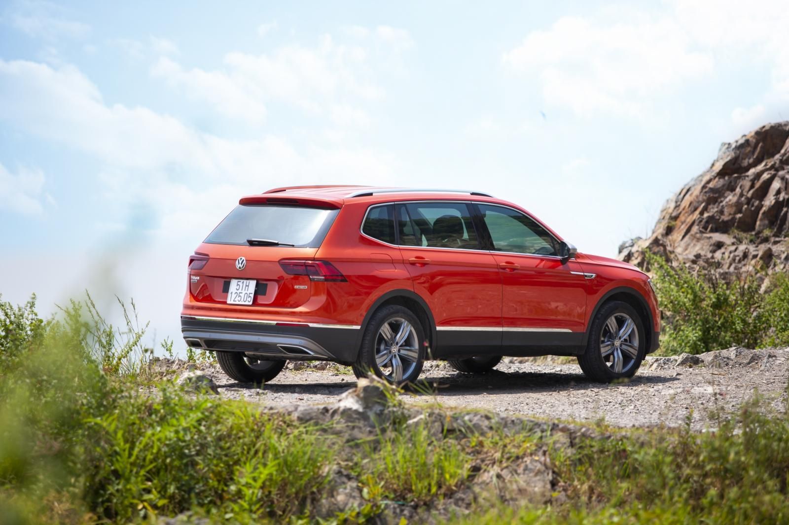 Volkswagen Tiguan 2019 - Xe Đức Tiguan AllSpace 7 chỗ duy nhất dưới 2 tỷ nay lại còn giảm giá sốc, hotline: 0906876854