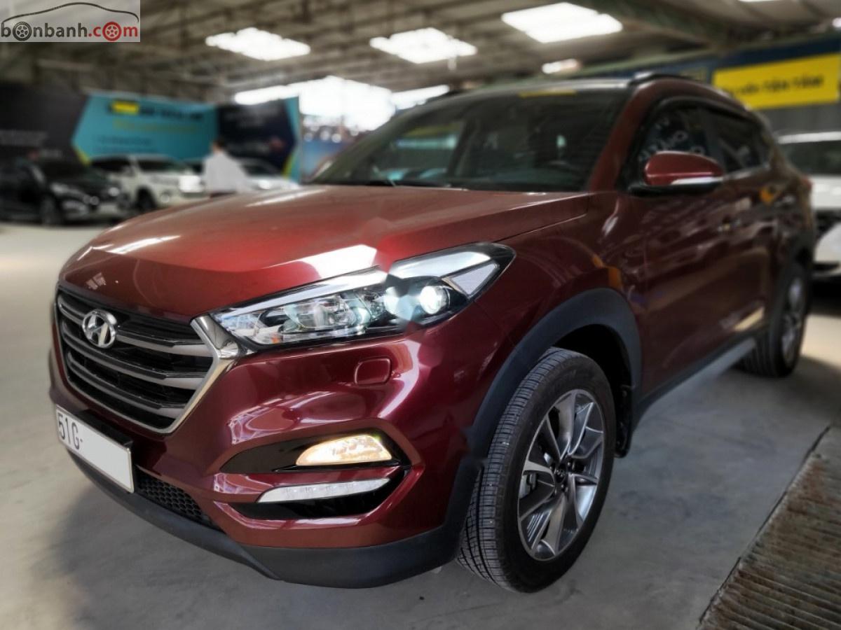 Hyundai Tucson 2018 - Bán ô tô Hyundai Tucson 2.0AT xs 2018, màu nâu số tự động