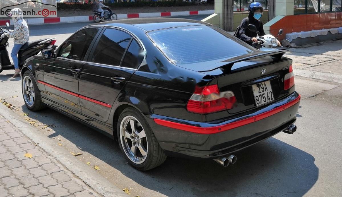 BMW 3 Series 2004 - Bán xe BMW 325i năm sản xuất 2004, màu đen, giá chỉ 140 triệu