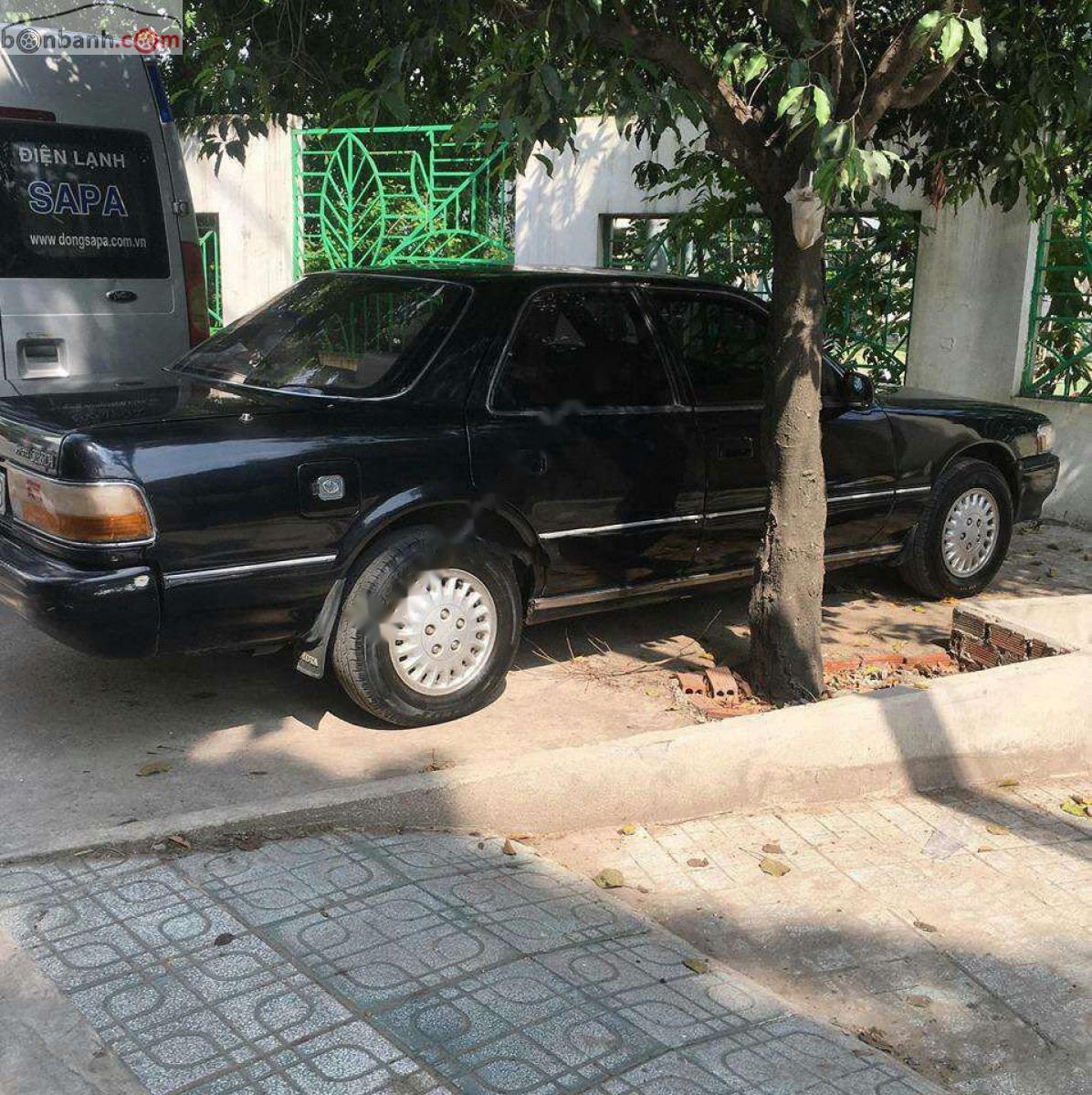 Toyota Cressida 2.0 1991 - Cần bán lại xe Toyota Cressida 2.0 đời 1991, màu đen, nhập khẩu nguyên chiếc số sàn, giá tốt