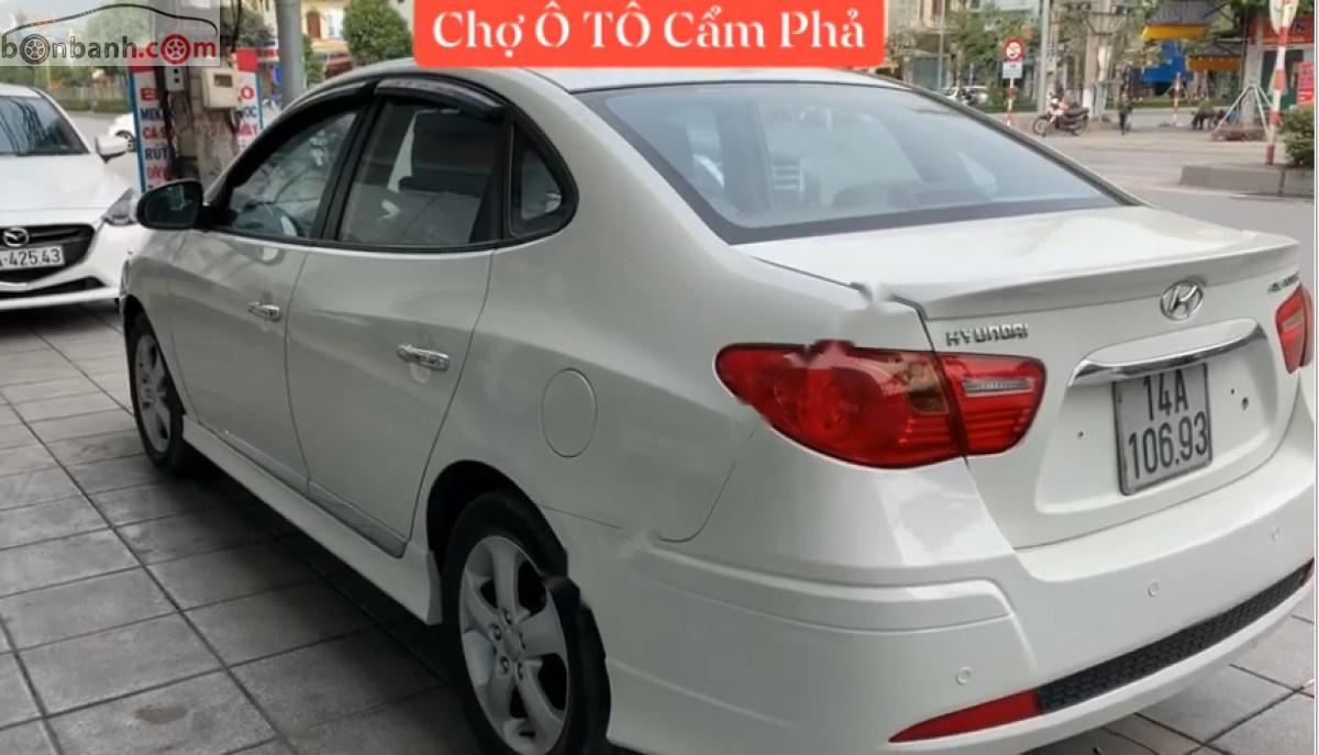 Hyundai Avante 2013 - Cần bán gấp Hyundai Avante sản xuất 2013, màu trắng