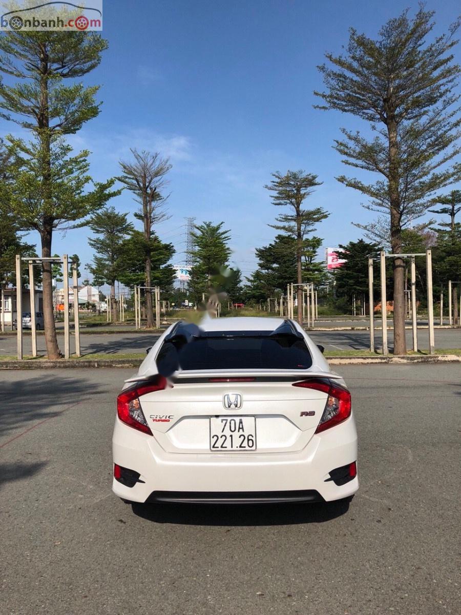 Honda Civic RS 1.5 AT 2019 - Cần bán Honda Civic RS 1.5 AT 2019, màu trắng, nhập khẩu, 930 triệu