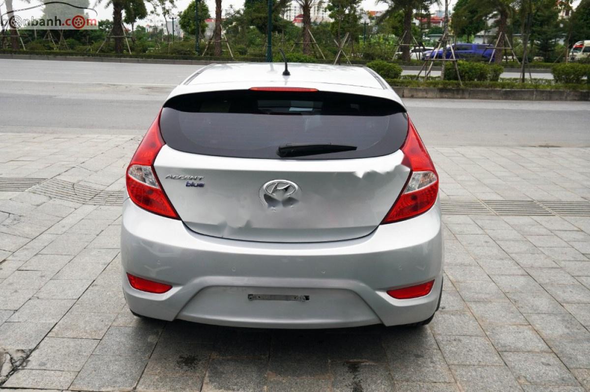 Hyundai Accent   2015 - Bán Hyundai Accent 1.4 AT đời 2015, màu bạc, nhập khẩu 