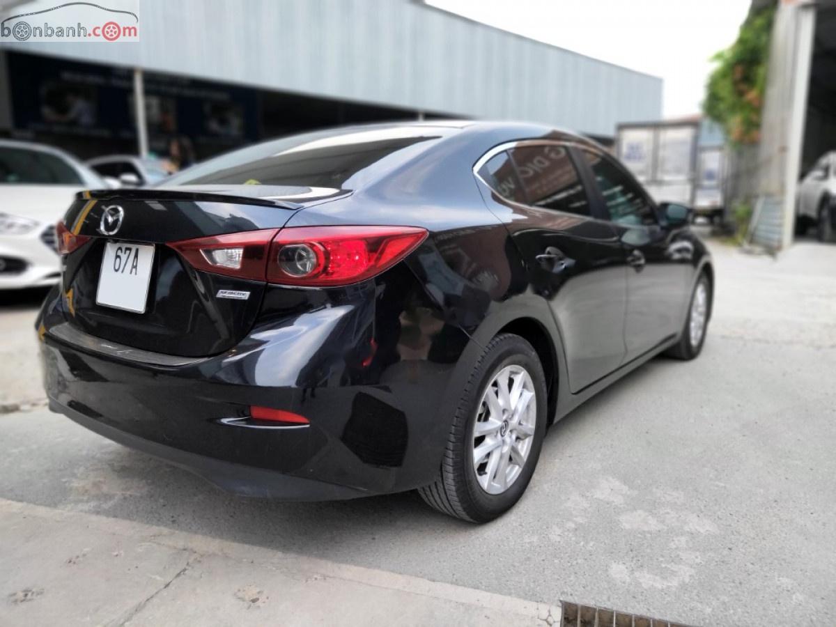 Mazda 3 C 2016 - Cần bán xe Mazda 3 C sản xuất 2016, màu đen số tự động, 558 triệu