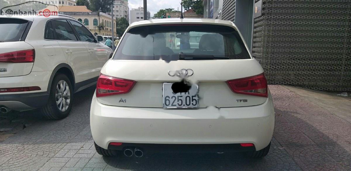 Audi A1 2012 - Bán Audi A1 đời 2012, màu trắng, nhập khẩu chính chủ, 620tr